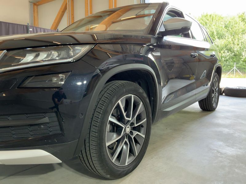 Skoda Kodiaq 2.0 TDI Scout 4x4 2021 – снимка 2