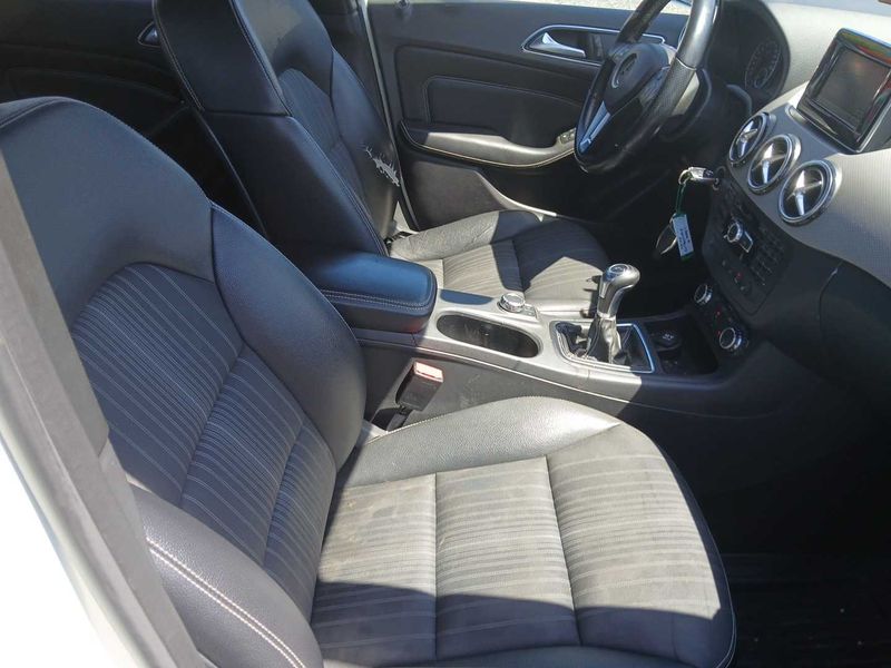 Mercedes-Benz B-Klasse B 180 2013 – снимка 10