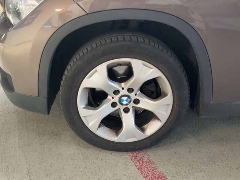 BMW X1 sDrive 20i Luxe 2012 – снимка 3