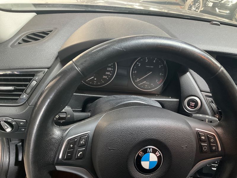 BMW X1 sDrive 20i Luxe 2012 – снимка 23