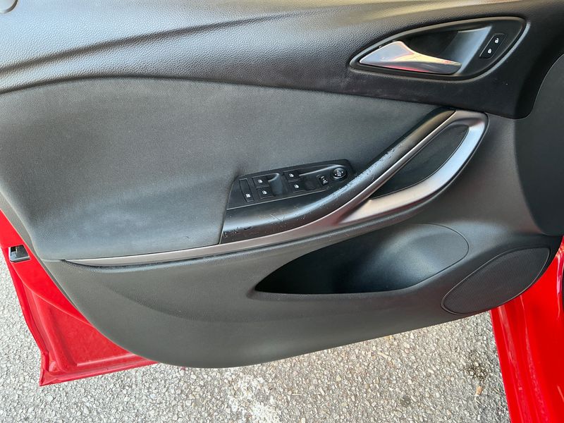 Opel Astra 1.4 SIDI Turbo Selective Start/Stop 2016 – снимка 30