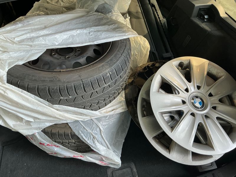 BMW 3er 318d 2011 – снимка 15