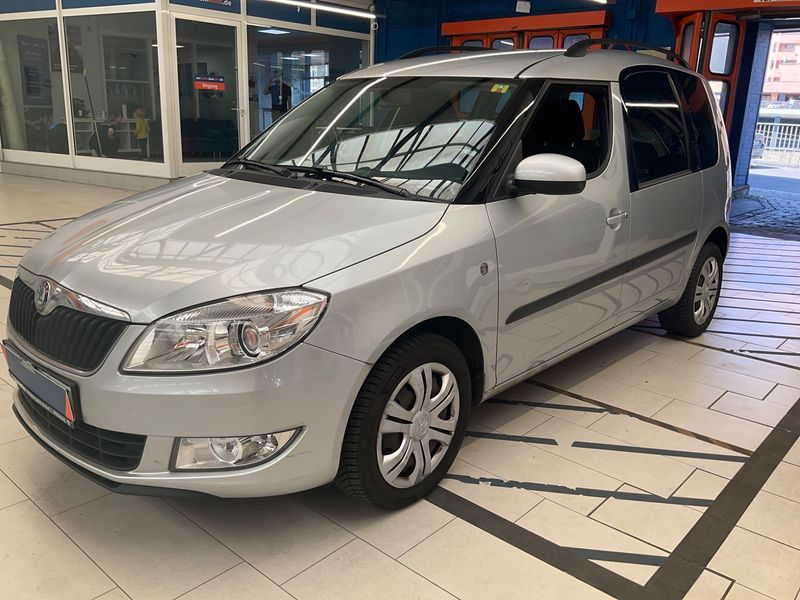 Skoda Roomster 1.2 TSI Style Plus Edition 2011 – снимка 1
