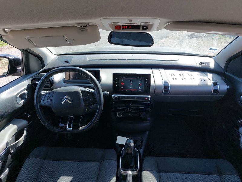 Citroen C4 Cactus 1.2 e-THP Shine 2018 – снимка 11