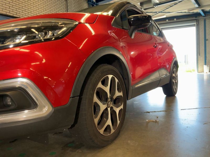 Renault Captur 0.9 Energy Zen 2018 – снимка 2