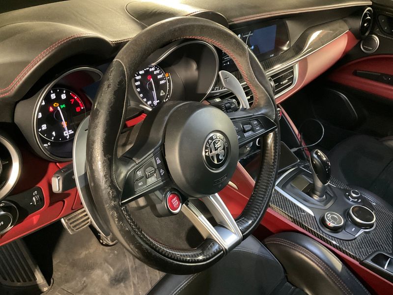 Alfa Romeo Stelvio 2.9 V6 Bi-Turbo Quadrifoglio Q4 2018 – снимка 24