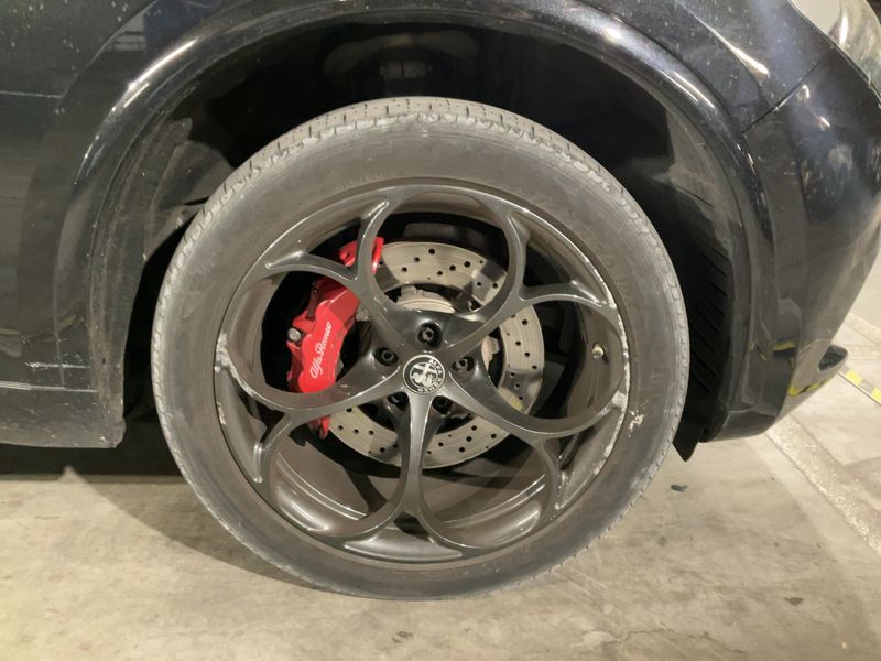 Alfa Romeo Stelvio 2.9 V6 Bi-Turbo Quadrifoglio Q4 2018 – снимка 11