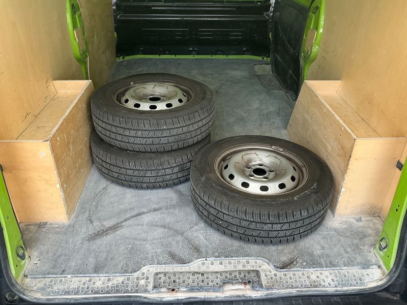 Renault Trafic 1.6 dCi Energy L2H1 2,9t Komfort 2018 – снимка 38