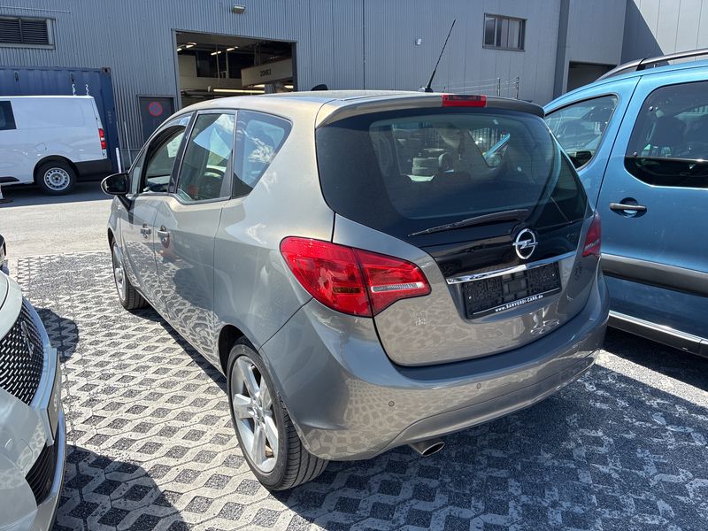Opel Meriva 1.4 Turbo Design Edition 2011 – снимка 3
