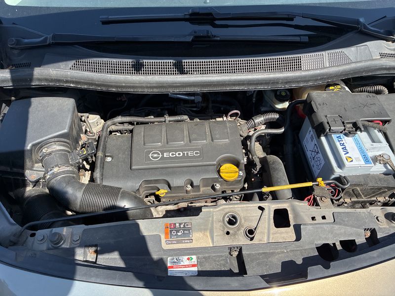 Opel Meriva 1.4 Turbo Design Edition 2011 – снимка 8
