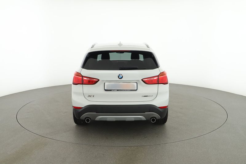 BMW X1 sDrive 18d xLine 2018 – снимка 7