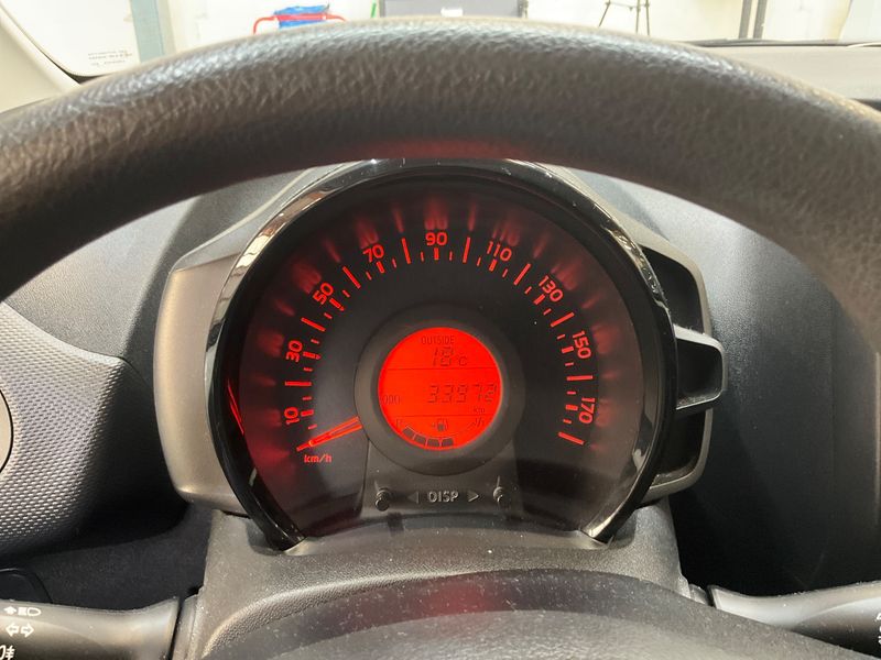 Toyota Aygo 1.0 X 2017 – снимка 18