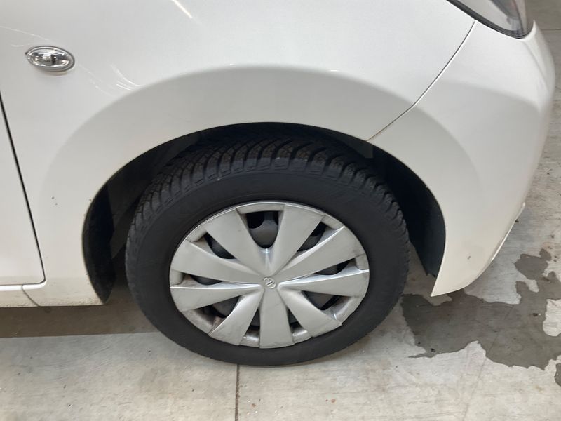 Toyota Aygo 1.0 X 2017 – снимка 11