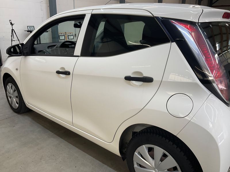 Toyota Aygo 1.0 X 2017 – снимка 6