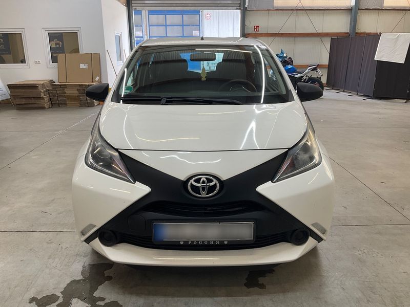 Toyota Aygo 1.0 X 2017 – снимка 14