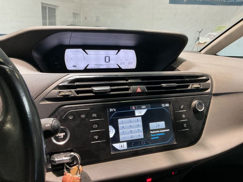 Citroen C4 Picasso 1.6 Blue-HDi Confort 2015 – снимка 4