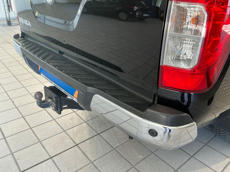 Nissan NP300 Pick-up 2.3 dCi Tekna Double Cab 4x4 2018 – снимка 30