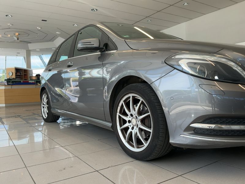 Mercedes-Benz B-Klasse B 200 2012 – снимка 12