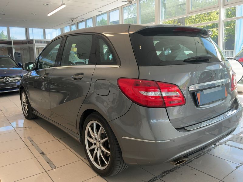 Mercedes-Benz B-Klasse B 200 2012 – снимка 6
