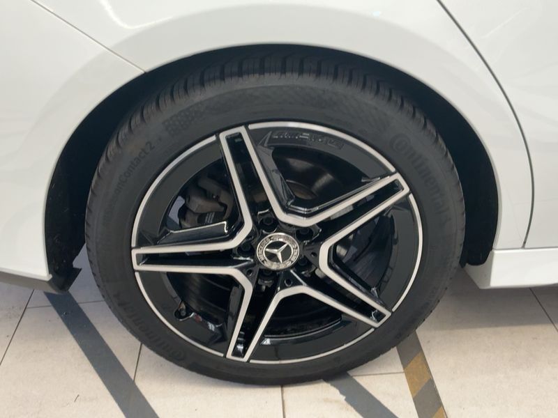 Mercedes-Benz CLA-Klasse CLA 200 Shooting Brake AMG Line 2022 – снимка 9
