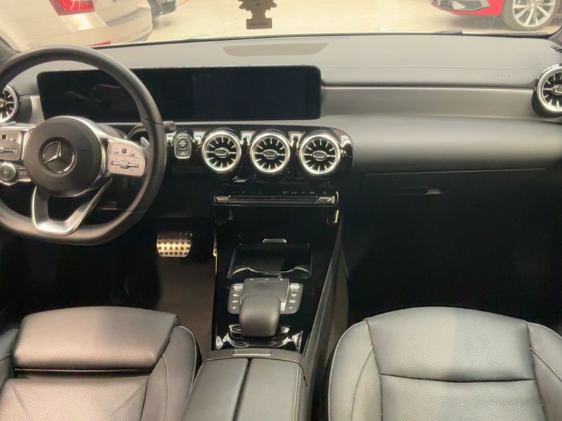 Mercedes-Benz CLA-Klasse CLA 200 Shooting Brake AMG Line 2022 – снимка 17