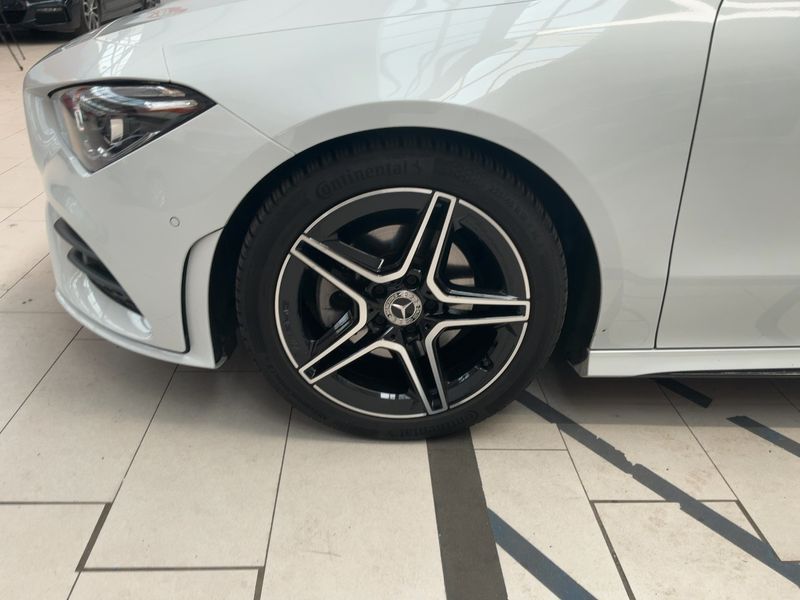 Mercedes-Benz CLA-Klasse CLA 200 Shooting Brake AMG Line 2022 – снимка 3