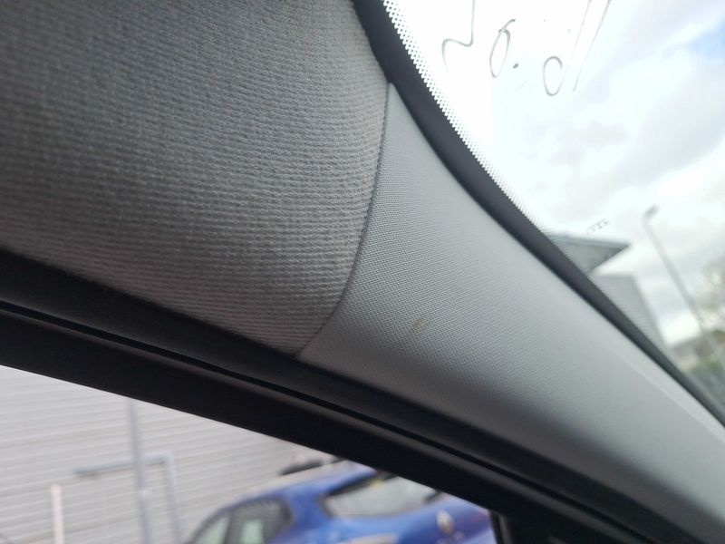 Peugeot 208 1.6 HDi Style 2015 – снимка 39