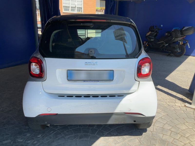 Smart fortwo 1.0 youngster 2016 – снимка 7