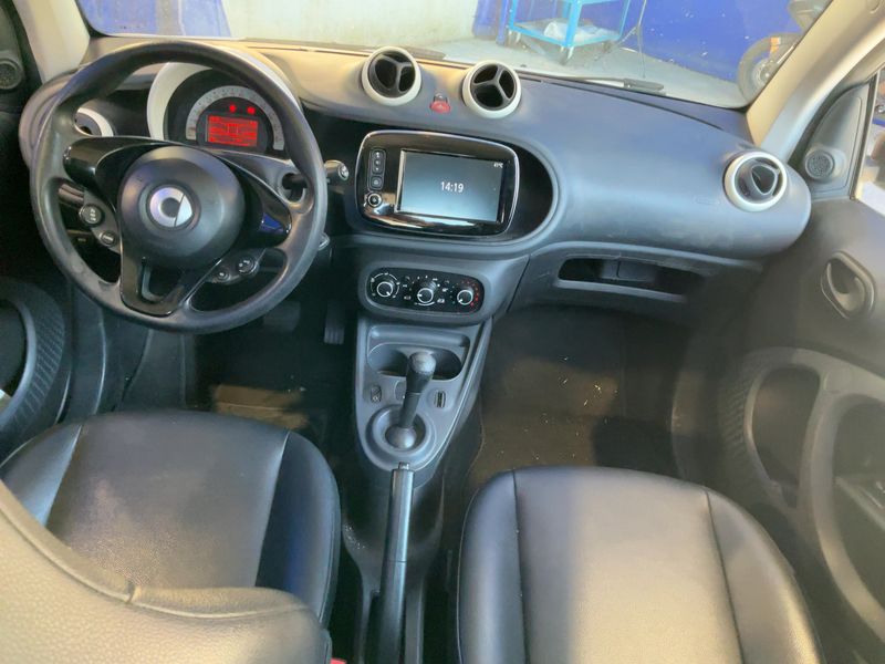 Smart fortwo 1.0 youngster 2016 – снимка 17