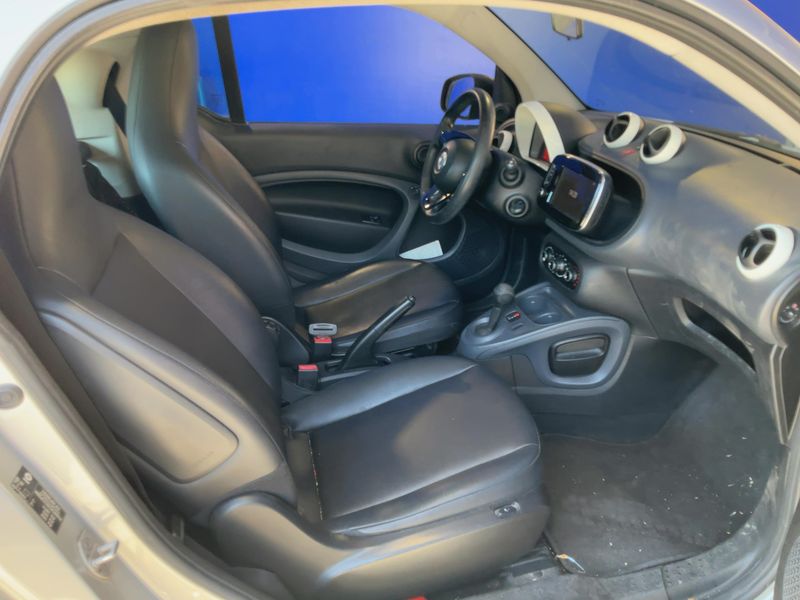 Smart fortwo 1.0 youngster 2016 – снимка 16