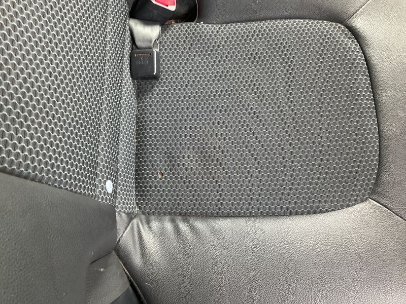 Hyundai ix35 2.0 CRDi Comfort AWD 2014 – снимка 32