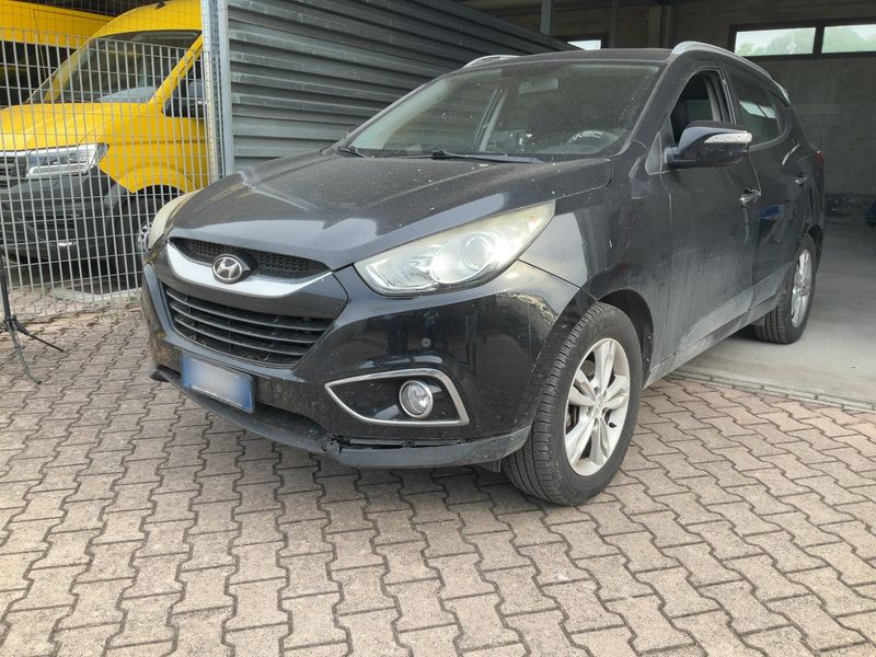 Hyundai ix35 2.0 CRDi Comfort AWD 2014 – снимка 1
