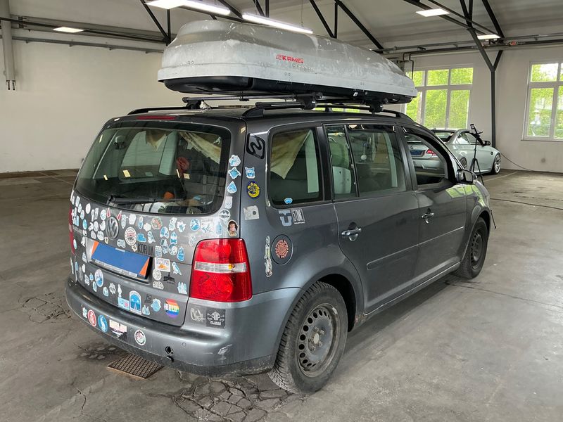 Volkswagen Touran 1.6 Goal 2006 – снимка 2