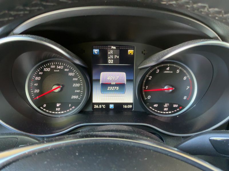 Mercedes-Benz GLC-Klasse GLC 250 4Matic AMG Line 2018 – снимка 19