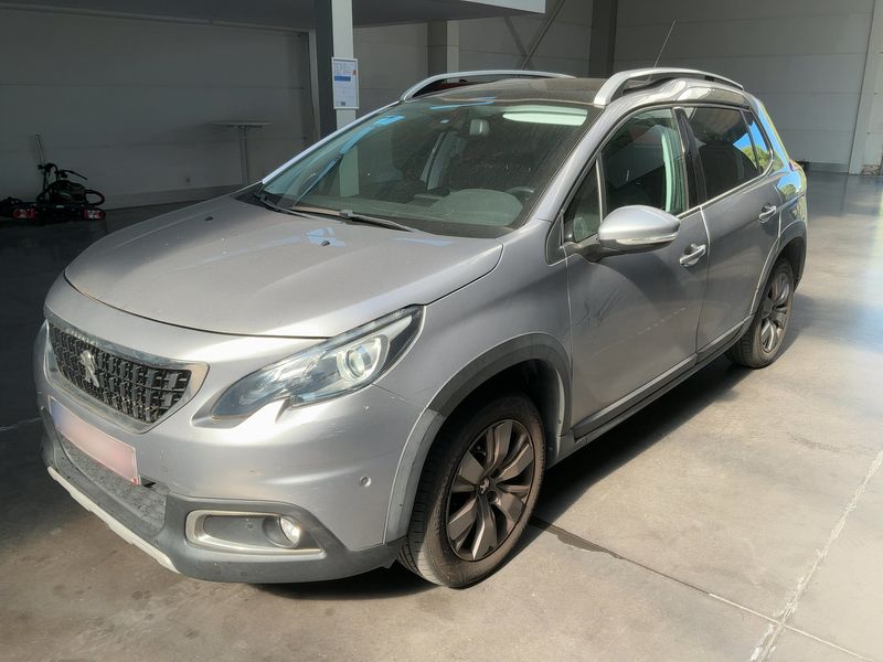 Peugeot 2008 1.2 PureTech Allure 2017 – снимка 1