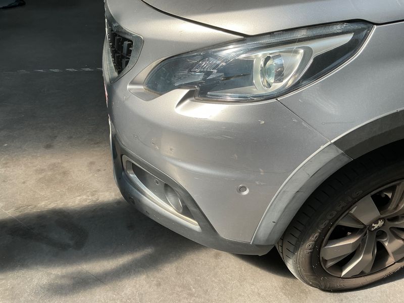 Peugeot 2008 1.2 PureTech Allure 2017 – снимка 43