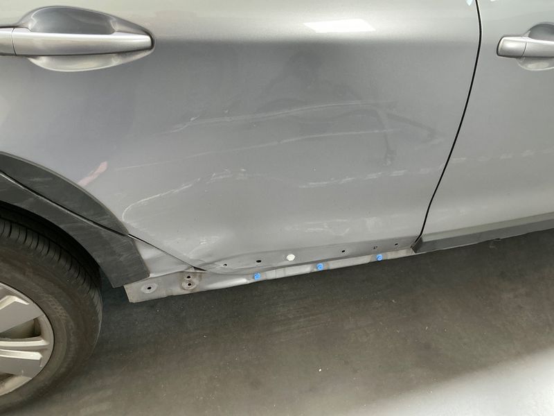 Peugeot 2008 1.2 PureTech Allure 2017 – снимка 29