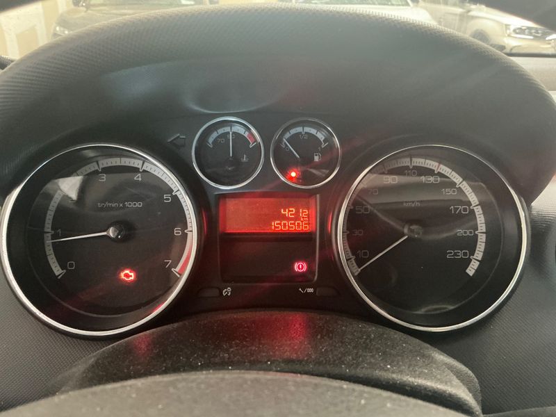 Peugeot 308 1.6 Style 2013 – снимка 4