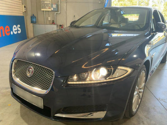 Jaguar XF 2.2 D 2014 – снимка 2