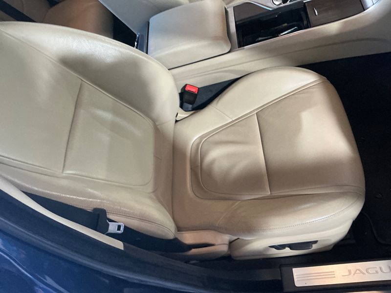 Jaguar XF 2.2 D 2014 – снимка 30