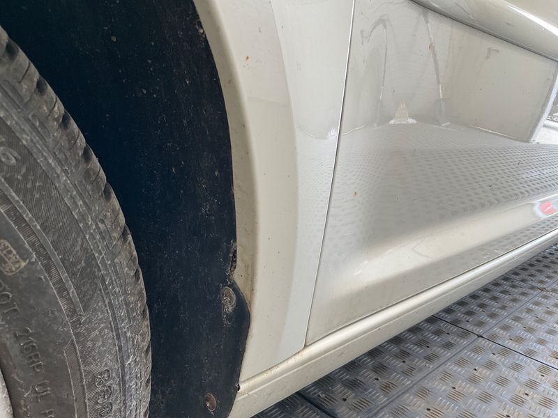 Volkswagen Touran 1.6 TDI Cup 2014 – снимка 33