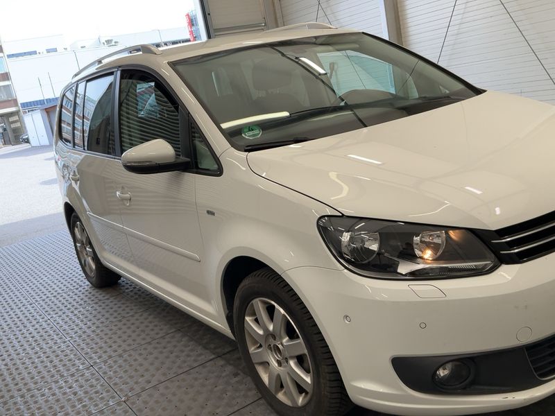 Volkswagen Touran 1.6 TDI Cup 2014 – снимка 12