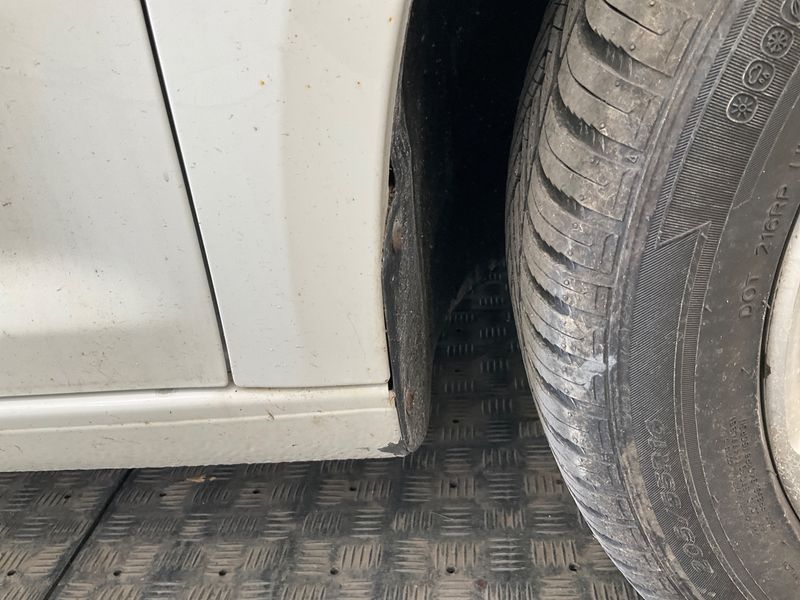 Volkswagen Touran 1.6 TDI Cup 2014 – снимка 22