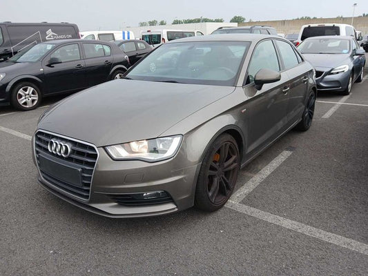 Audi A3 Limousine 1.4 TFSI S line Sportpaket 2015 – снимка 1