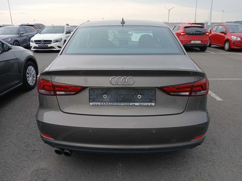 Audi A3 Limousine 1.4 TFSI S line Sportpaket 2015 – снимка 4