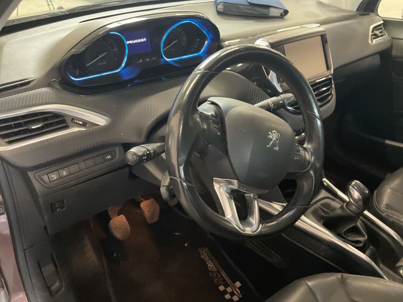 Peugeot 2008 1.6 Allure 2013 – снимка 26