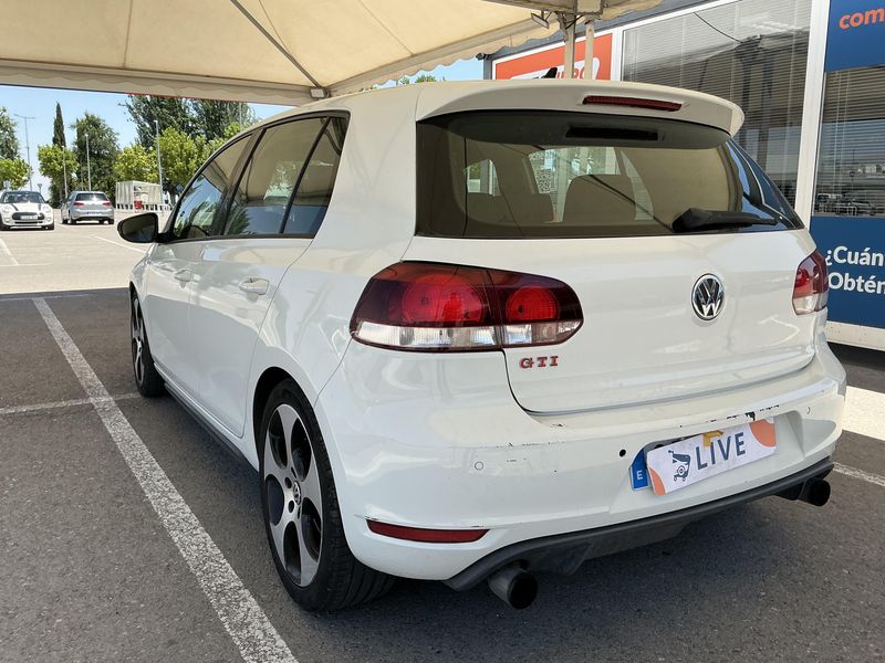 Volkswagen Golf VI 2.0 TSI GTI 2009 – снимка 29
