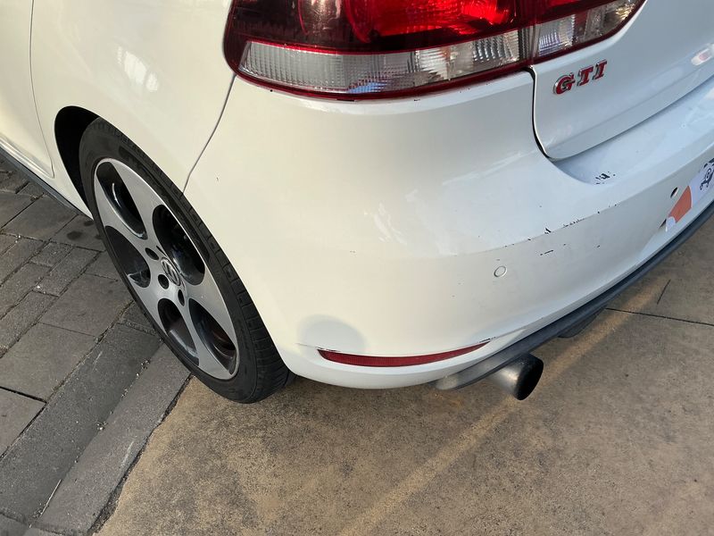 Volkswagen Golf VI 2.0 TSI GTI 2009 – снимка 30