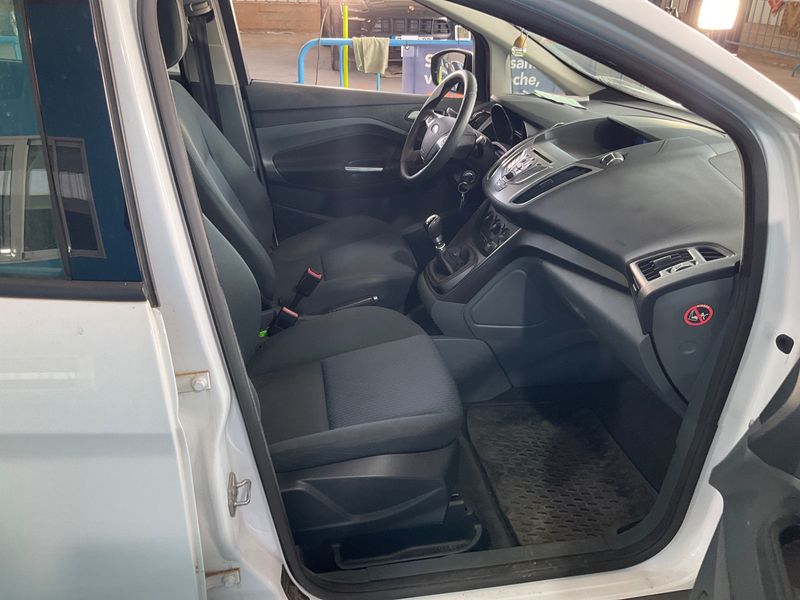 Ford C-Max 1.6 TDCi Trend 2011 – снимка 3