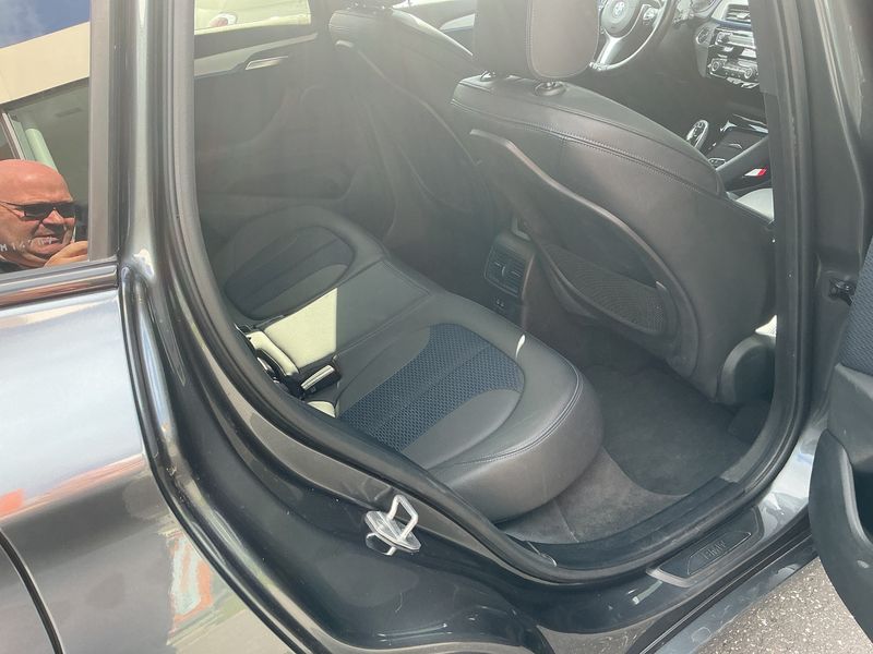 BMW X1 sDrive 18d Sport Line 2020 – снимка 19
